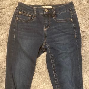 Mudd dark wash skinny jeans